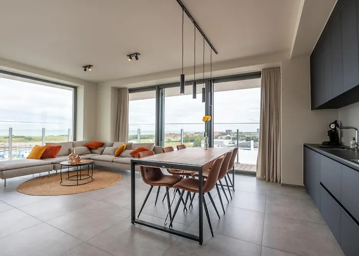 Luxurious New With Stunning Views