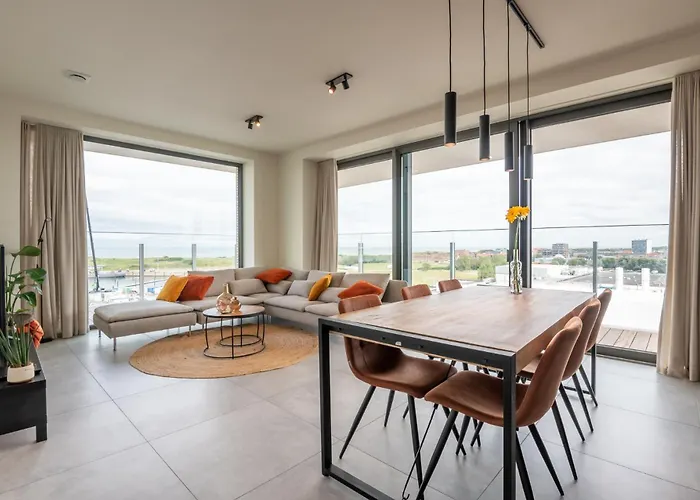 Luxurious New With Stunning Views Appartement