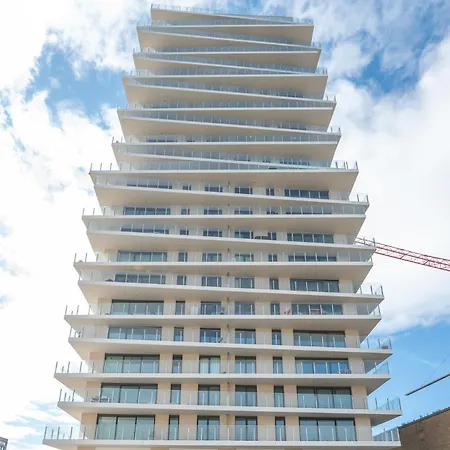 Luxurious New With Stunning Views * Oostende